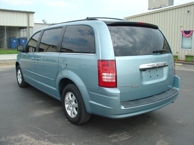 2008 Chrysler Town and Country 3.5