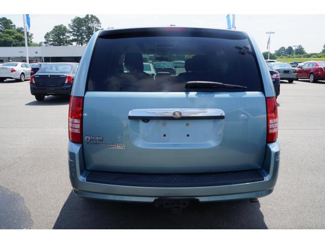 2008 Chrysler Town and Country 3.5