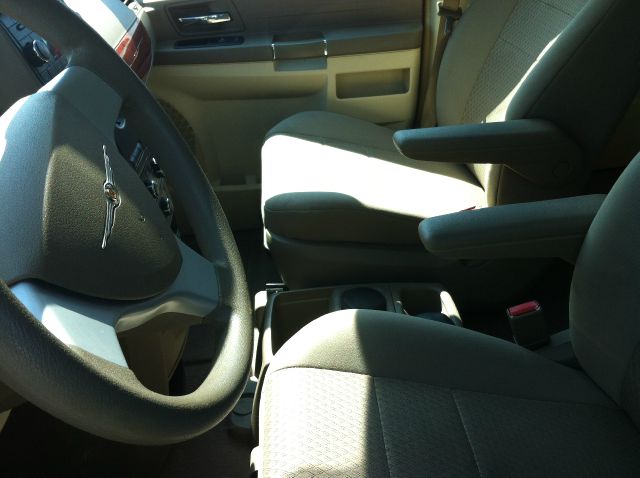 2008 Chrysler Town and Country Elk Conversion Van