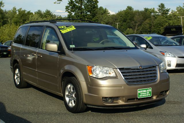 2008 Chrysler Town and Country 3.5