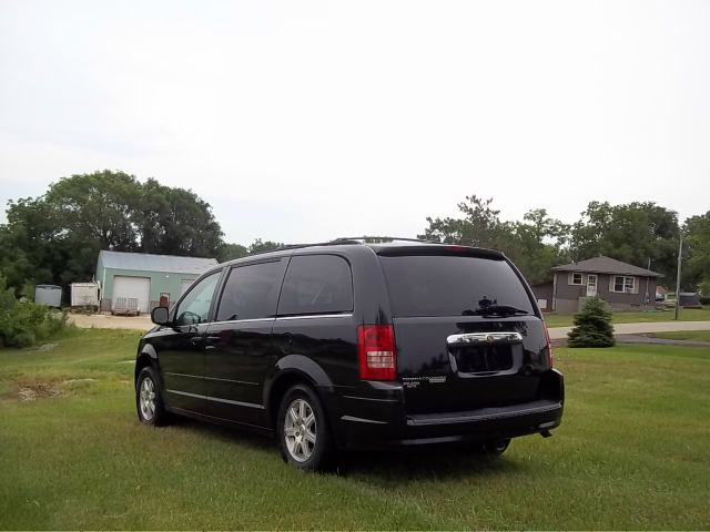 2008 Chrysler Town and Country 3.5