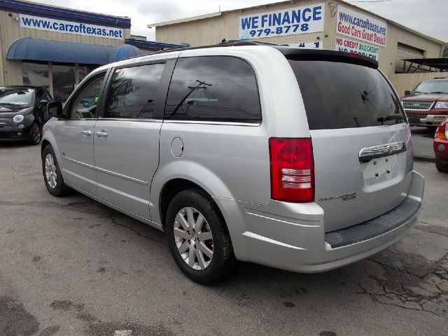 2008 Chrysler Town and Country 3.5