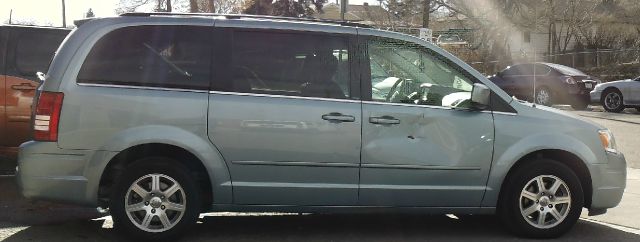 2008 Chrysler Town and Country 3.5