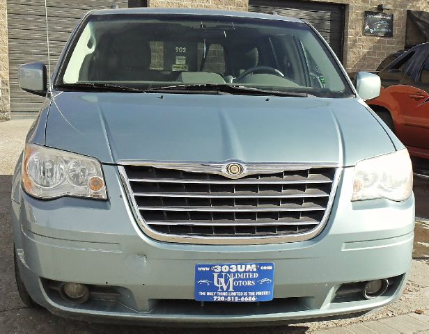 2008 Chrysler Town and Country 3.5