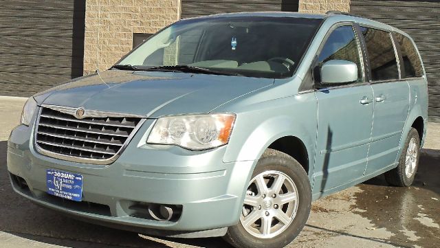 2008 Chrysler Town and Country 3.5