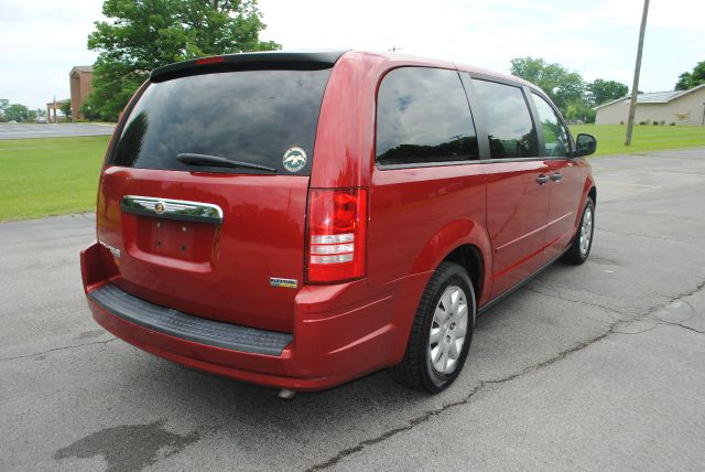 2008 Chrysler Town and Country Elk Conversion Van