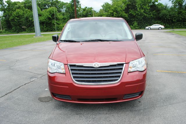 2008 Chrysler Town and Country Elk Conversion Van
