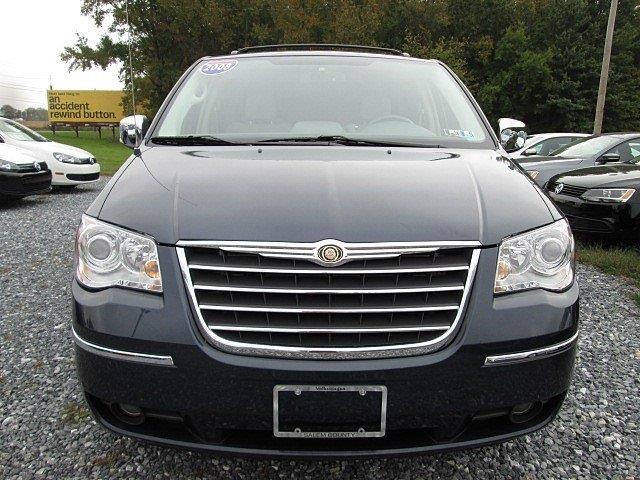 2008 Chrysler Town and Country SLT 25
