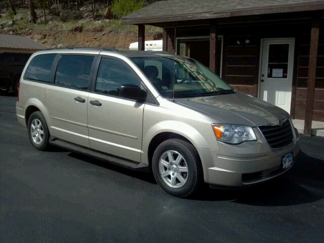 2008 Chrysler Town and Country Elk Conversion Van