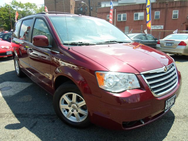 2008 Chrysler Town and Country 3.5