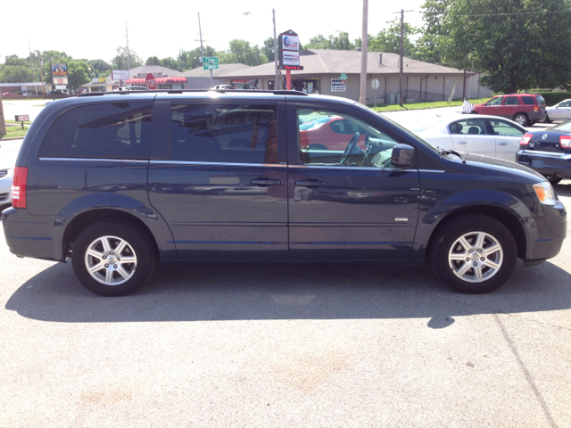 2008 Chrysler Town and Country 3.5