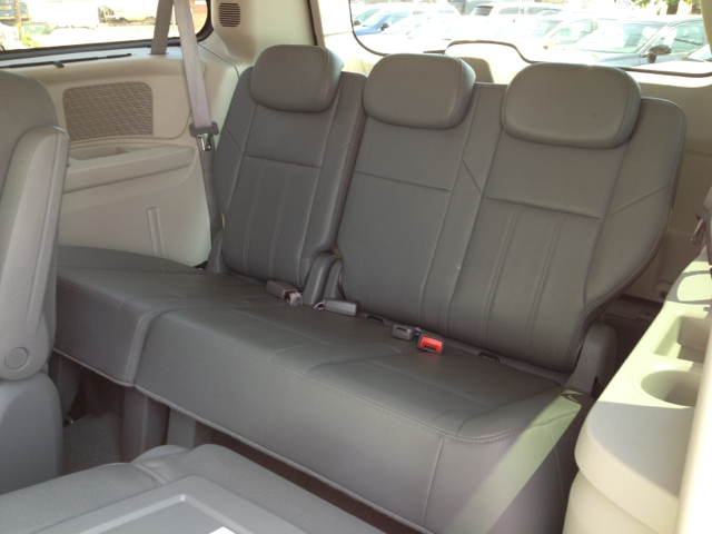 2008 Chrysler Town and Country 3.5