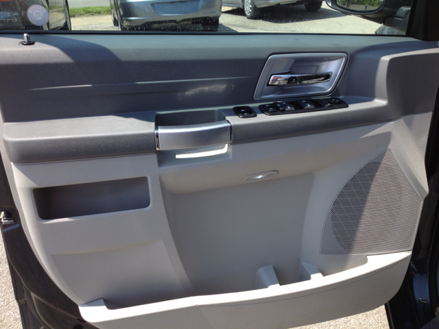 2008 Chrysler Town and Country 3.5