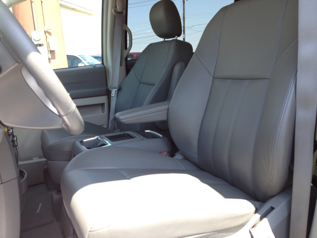 2008 Chrysler Town and Country 3.5