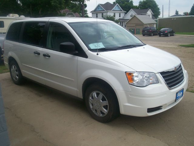 2008 Chrysler Town and Country Elk Conversion Van