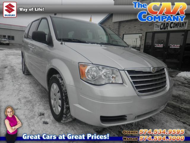 2009 Chrysler Town and Country 4dr Sdn 4.3L 4matic AWD Sedan