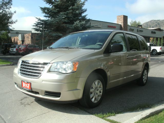 2009 Chrysler Town and Country Elk Conversion Van