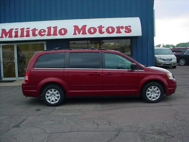2009 Chrysler Town and Country Elk Conversion Van