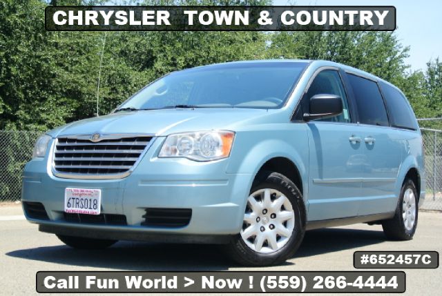 2009 Chrysler Town and Country Elk Conversion Van