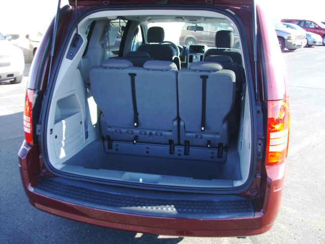 2009 Chrysler Town and Country 3.5