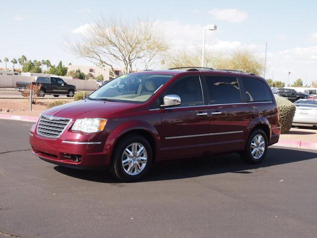 2009 Chrysler Town and Country Supercabauto SR5