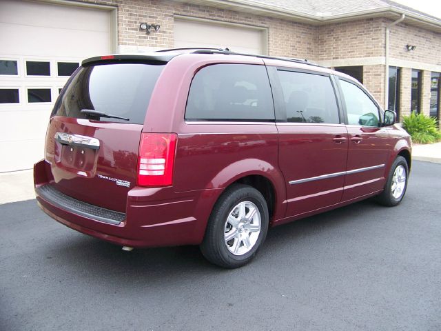 2009 Chrysler Town and Country 3.5