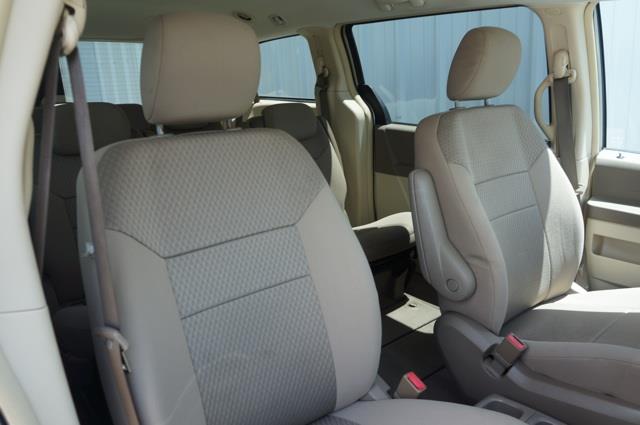 2009 Chrysler Town and Country Elk Conversion Van