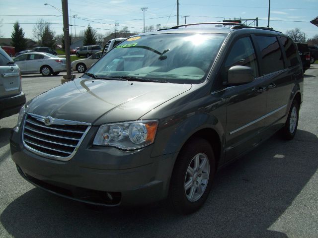 2010 Chrysler Town and Country 3.5