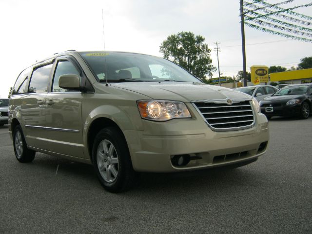 2010 Chrysler Town and Country 3.5