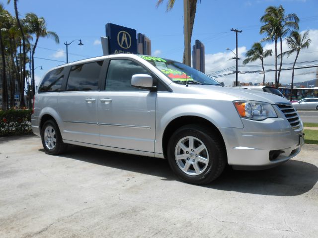 2010 Chrysler Town and Country 3.5