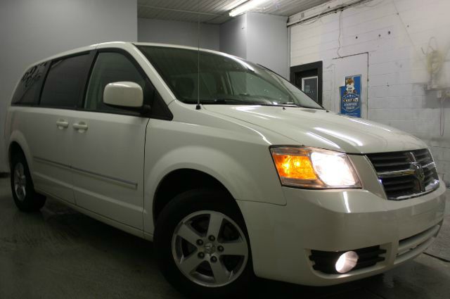 2010 Chrysler Town and Country 3.5