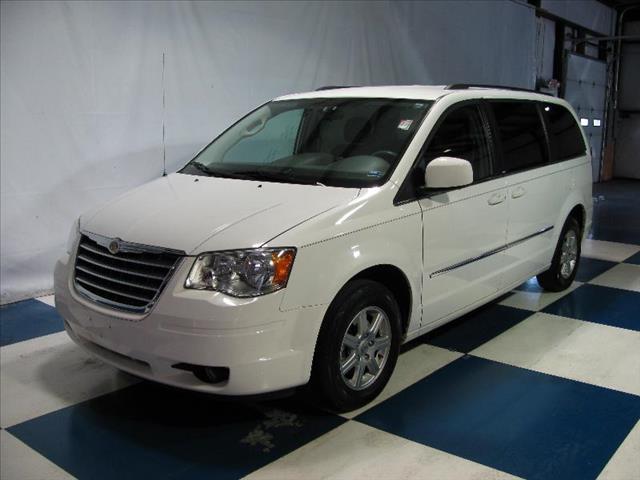 2010 Chrysler Town and Country 3.5
