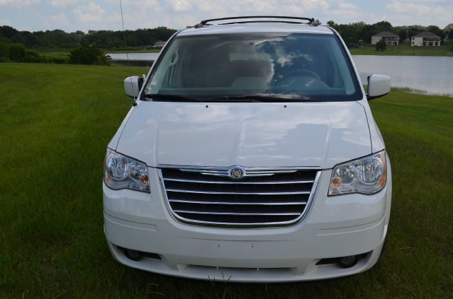 2010 Chrysler Town and Country 3.5