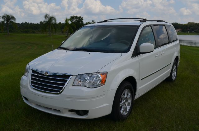 2010 Chrysler Town and Country 3.5