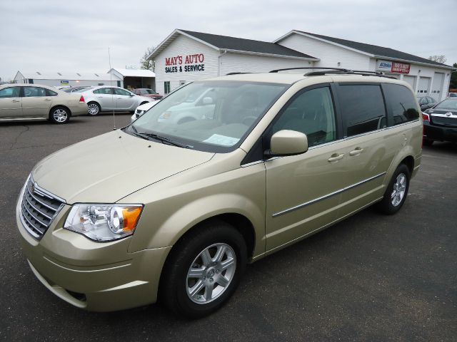 2010 Chrysler Town and Country 3.5