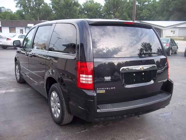 2010 Chrysler Town and Country Elk Conversion Van
