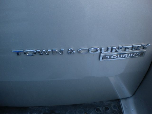2010 Chrysler Town and Country 3.5