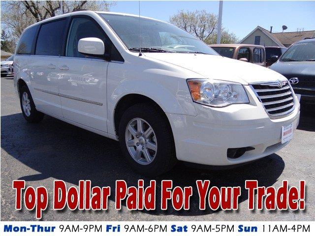 2010 Chrysler Town and Country 3.5