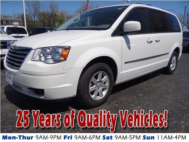 2010 Chrysler Town and Country 3.5