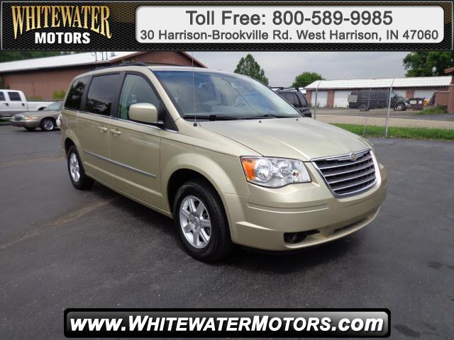 2010 Chrysler Town and Country 3.5