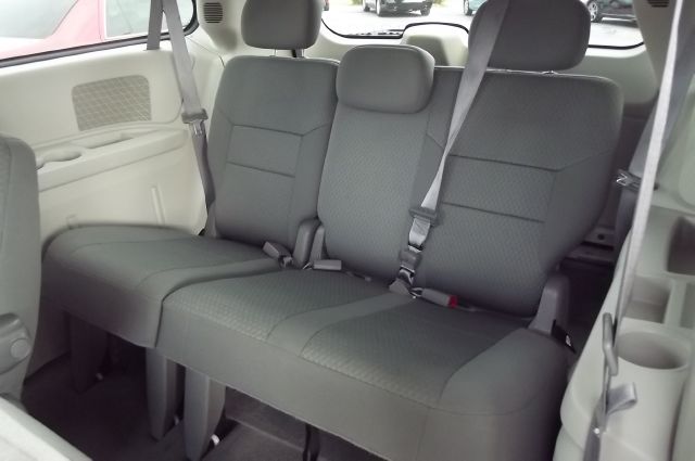 2010 Chrysler Town and Country 3.5