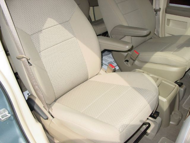 2010 Chrysler Town and Country 3.5