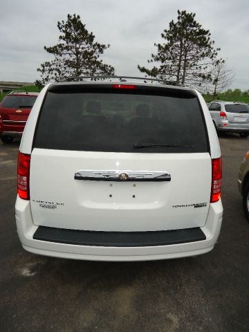 2010 Chrysler Town and Country 3.5