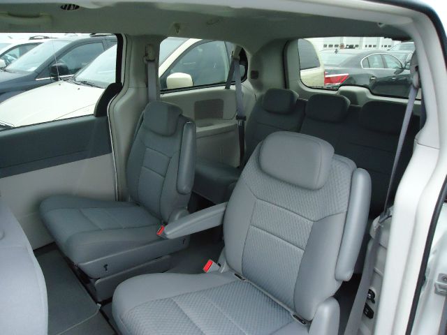 2010 Chrysler Town and Country 3.5