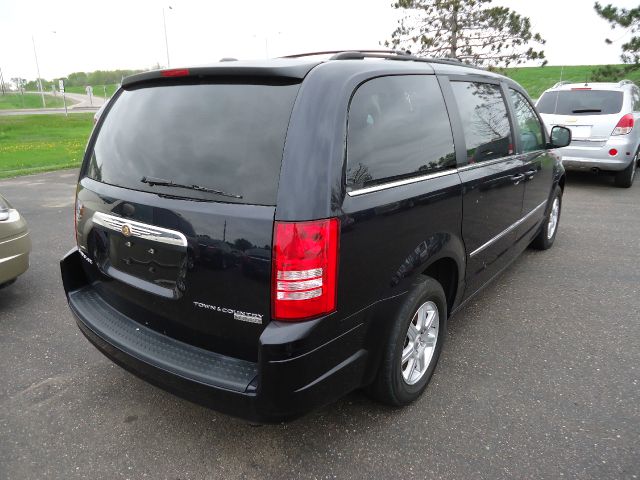 2010 Chrysler Town and Country 3.5