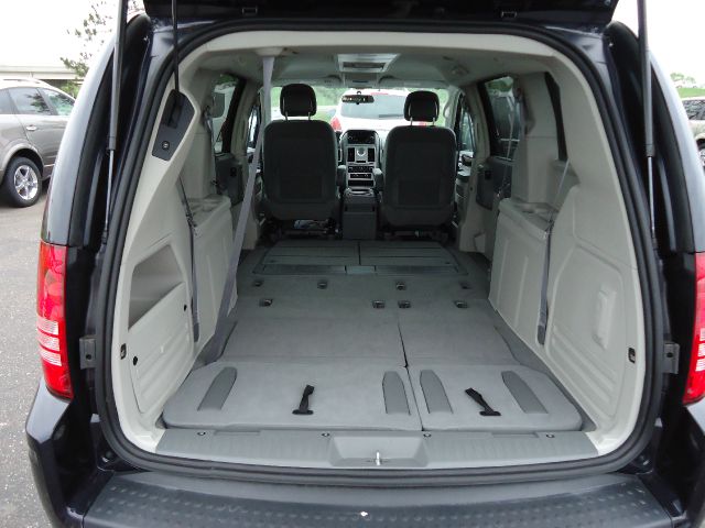 2010 Chrysler Town and Country 3.5