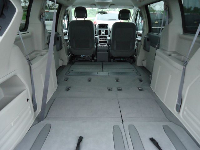 2010 Chrysler Town and Country 3.5