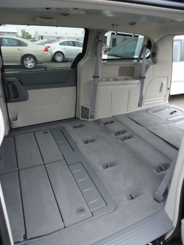 2010 Chrysler Town and Country 3.5