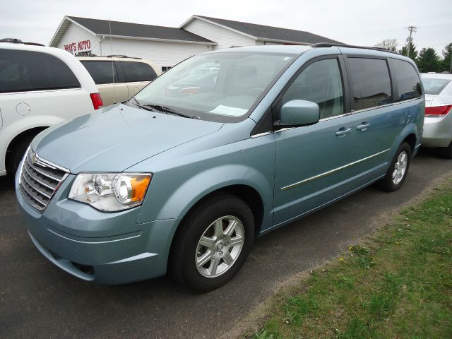 2010 Chrysler Town and Country 3.5