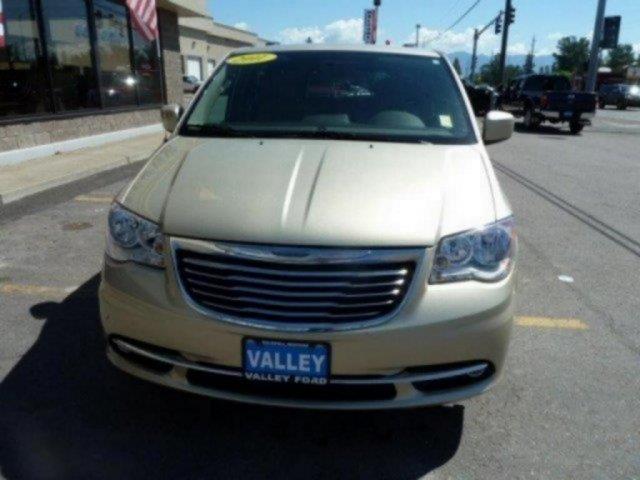 2011 Chrysler Town and Country 3.5